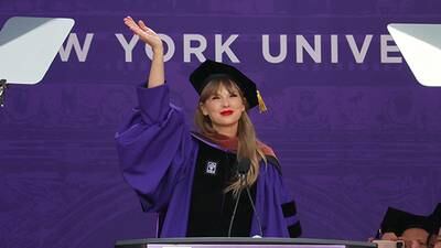 Taylor Swift cheers on NYU graduating class in commencement speech: "You should be very proud"