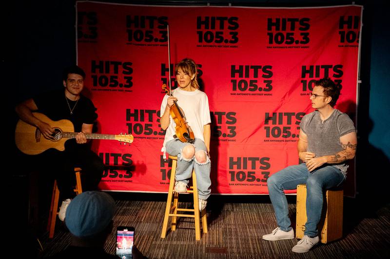 Lindsey Stirling stopped by the HITS 105.3 performance studio for a special private performance for our winners, before her show at the Majestic in San Antonio. She played some songs acoustic, answered a lot of questions, and took photos with all the winners. Great performance, and such a nice person!