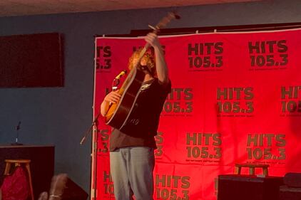 Hits 105.3 invited winners to our studios for a special private performance from Knox, and took sock donations for charity! Thanks to everyone who came out and donated! What a great private show!