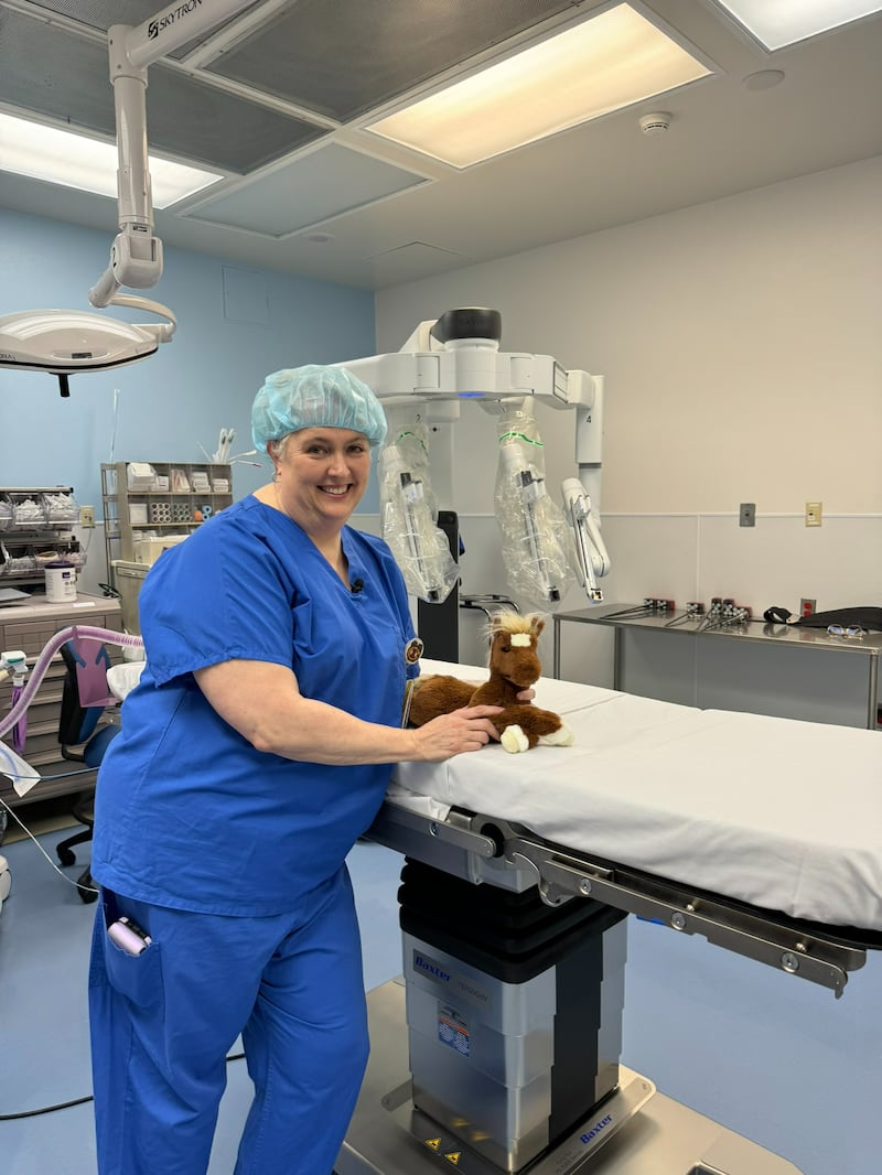 The SWBC Foundation has once again demonstrated its support for CHRISTUS Children’s by donating a $2.75 million gift for the acquisition of a surgical robot system, the da Vinci Xi.