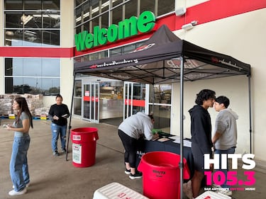 Join HITS 105.3 every Saturday in November, as we help collect donations for the San Antonio Food Bank! We're trying to raise 2 million pounds of food!