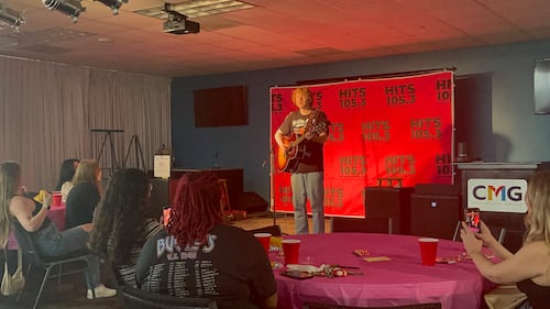 Hits 105.3 invited winners to our studios for a special private performance from Knox, and took sock donations for charity! Thanks to everyone who came out and donated! What a great private show!